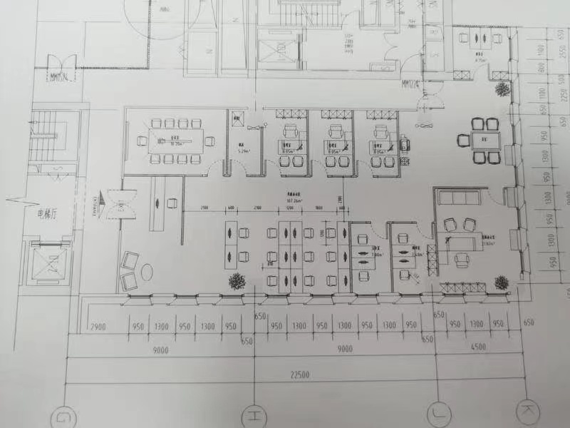 东城区 信德京汇中心 337㎡ 朝东北 遗留装修 随时看房