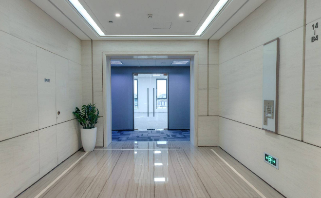 注重办公室装饰风水，根据行业属性选择正确坐向